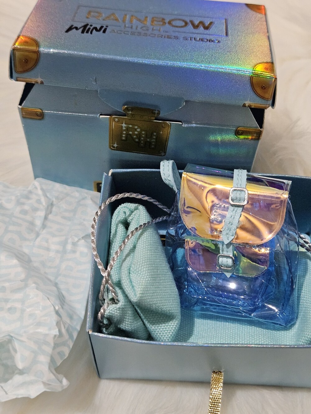 Rainbow High Mini Accessory Studio Handbag - Picture 2 of 2
